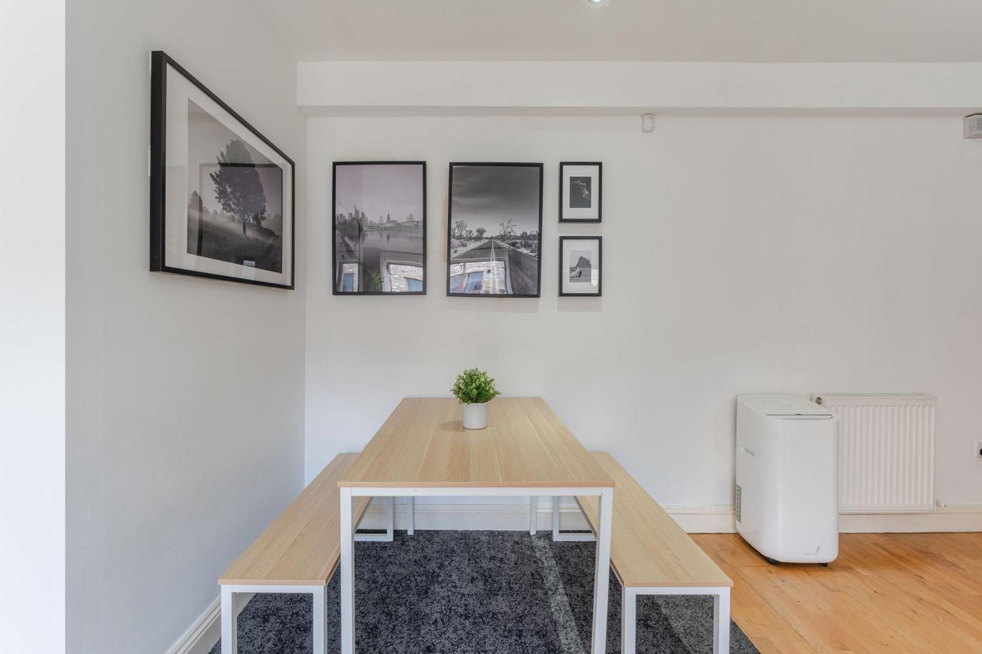 London Waterloo Apartment With Large Private Terrace - View Of The London Eye - 1 Bedroom 1 Bath ภายนอก รูปภาพ