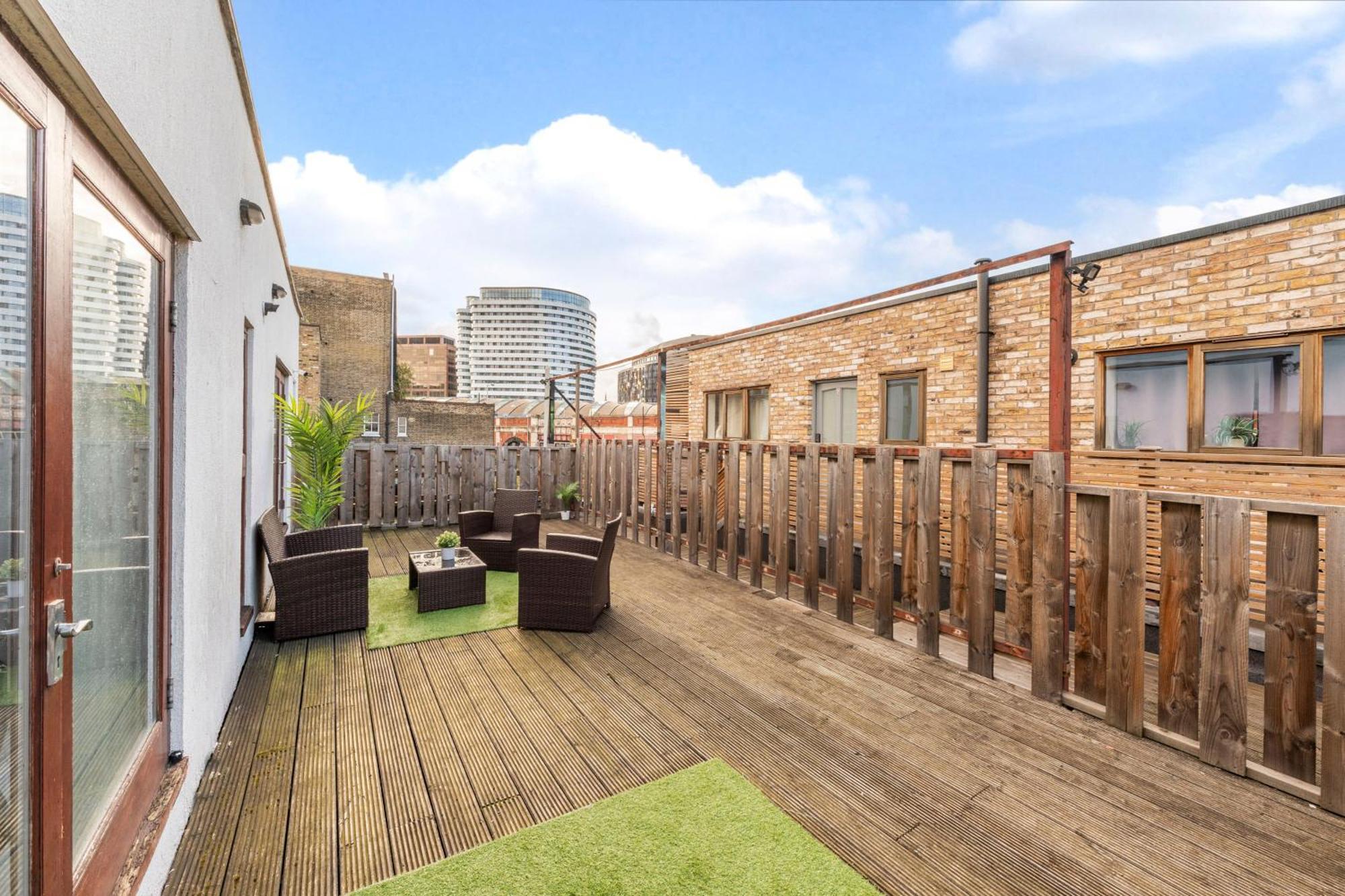 London Waterloo Apartment With Large Private Terrace - View Of The London Eye - 1 Bedroom 1 Bath ภายนอก รูปภาพ
